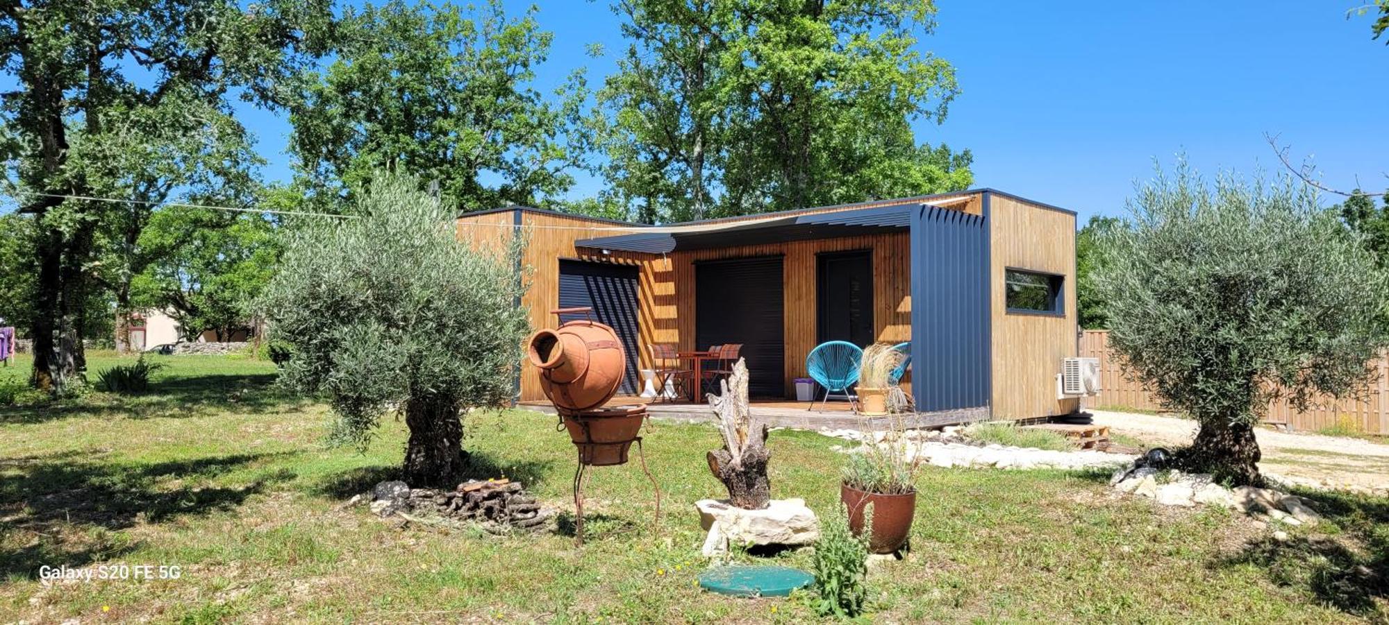 Le MontatTiny House Sud Du Lot别墅 外观 照片